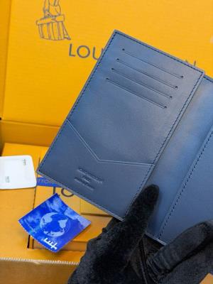 wholesale quality louis vuitton wallets  model no.  m29132